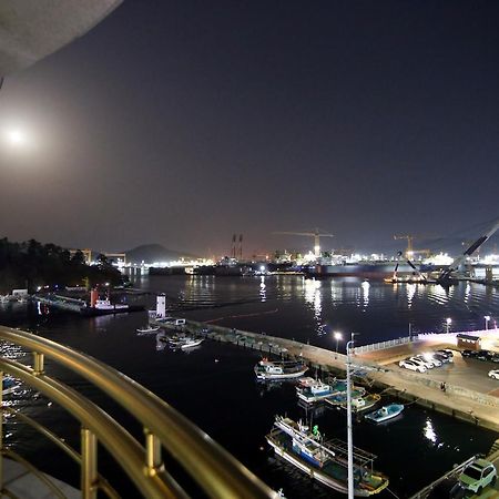 Geoje Island Hotel ภายนอก รูปภาพ