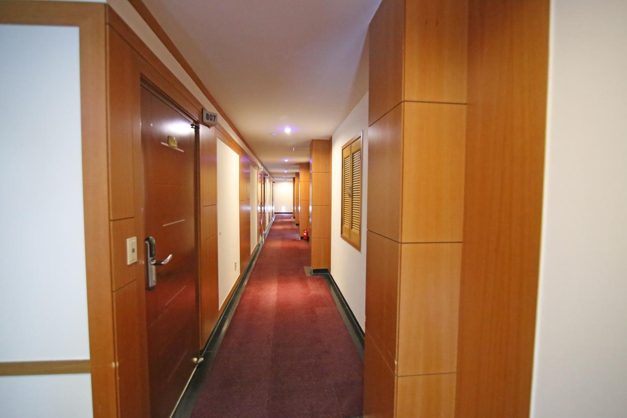 Geoje Island Hotel ภายนอก รูปภาพ