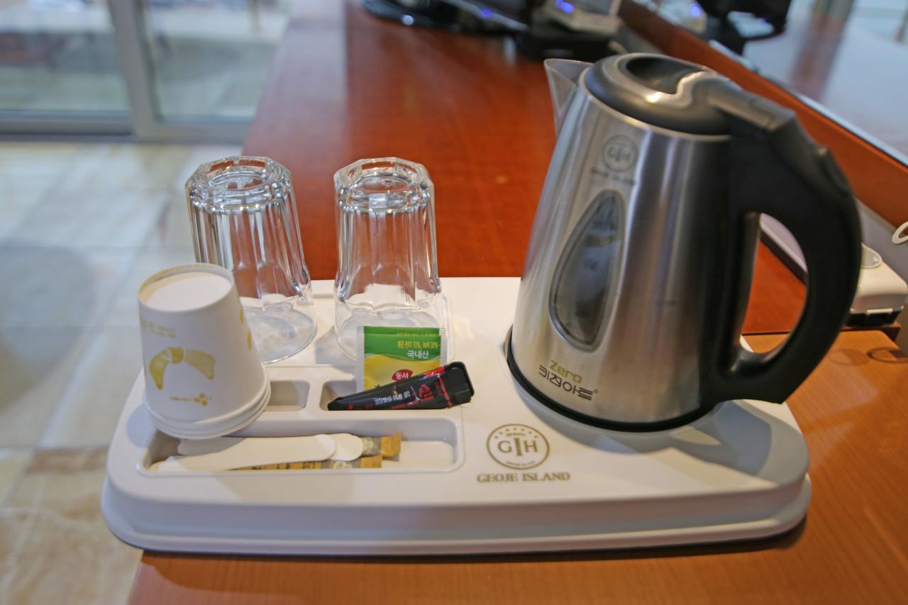 Geoje Island Hotel ภายนอก รูปภาพ