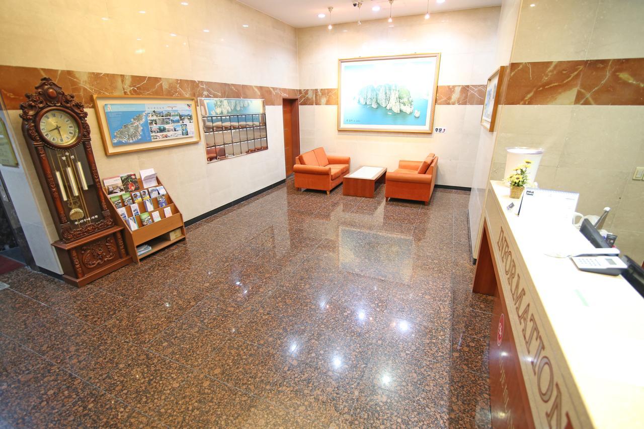 Geoje Island Hotel ภายนอก รูปภาพ